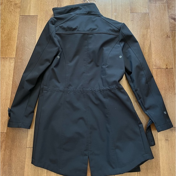 BLACK LONDON FOG TRENCH COAT - Picture 2 of 5